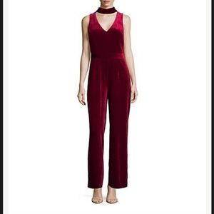 Belle Badgley Mischka Red Velvet Wideleg Holiday Jumpsuit. XS 2